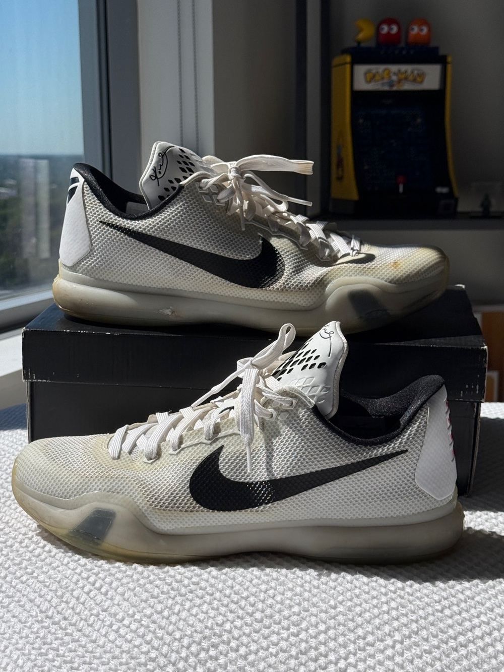 Nike Kobe X Black/White SIZE 13